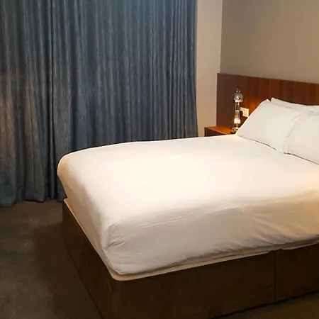 Creggan Court Hotel 3*