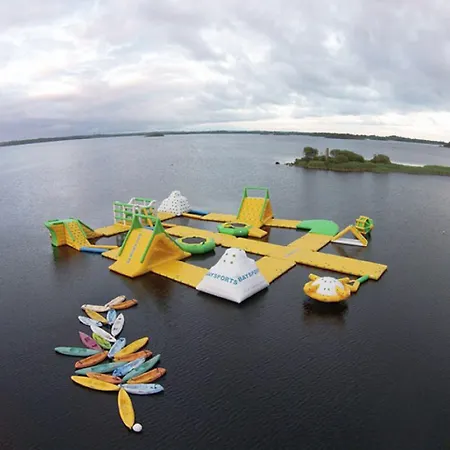 Отель Creggan Court 3*